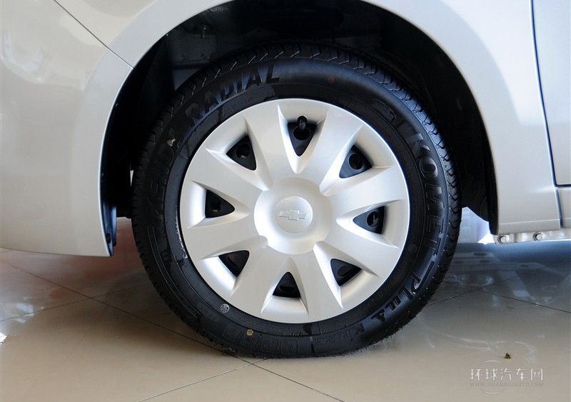 2013款 三廂 1.2L 手動理想版