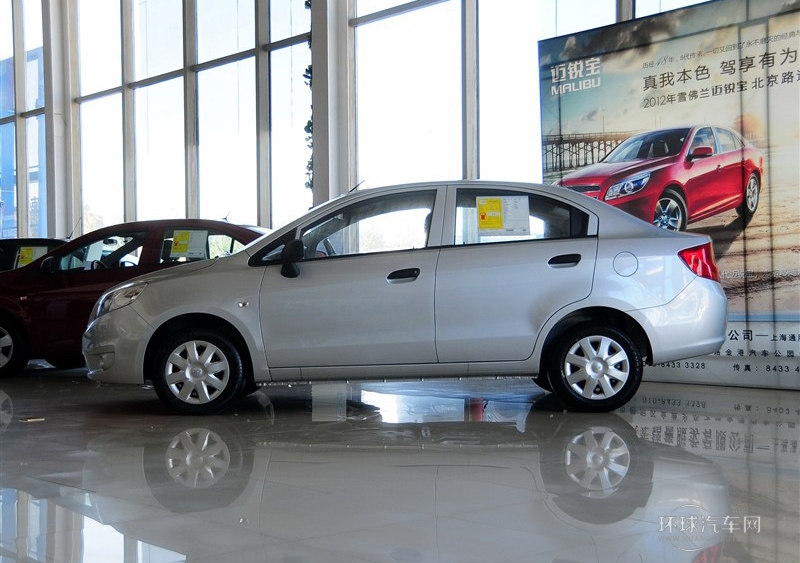 2013款 三廂 1.2L 手動理想版