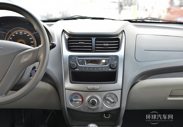 2013款 兩廂 1.2L 手動(dòng)溫馨版