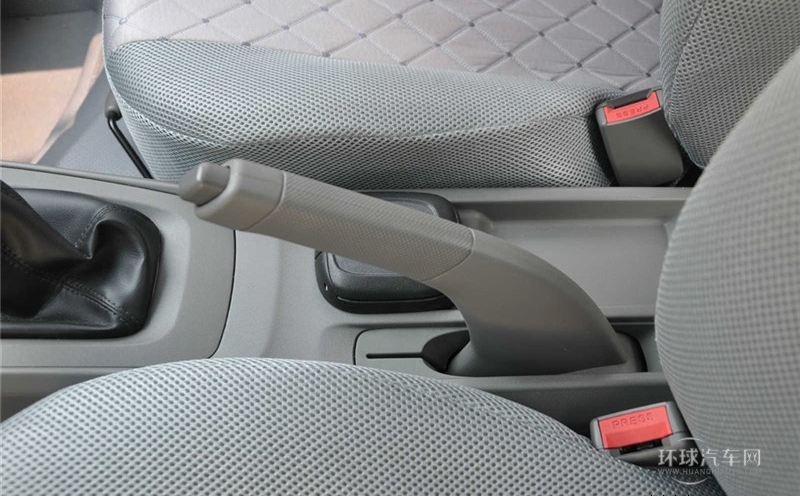 2013款 三廂 1.4L 手動幸福版II