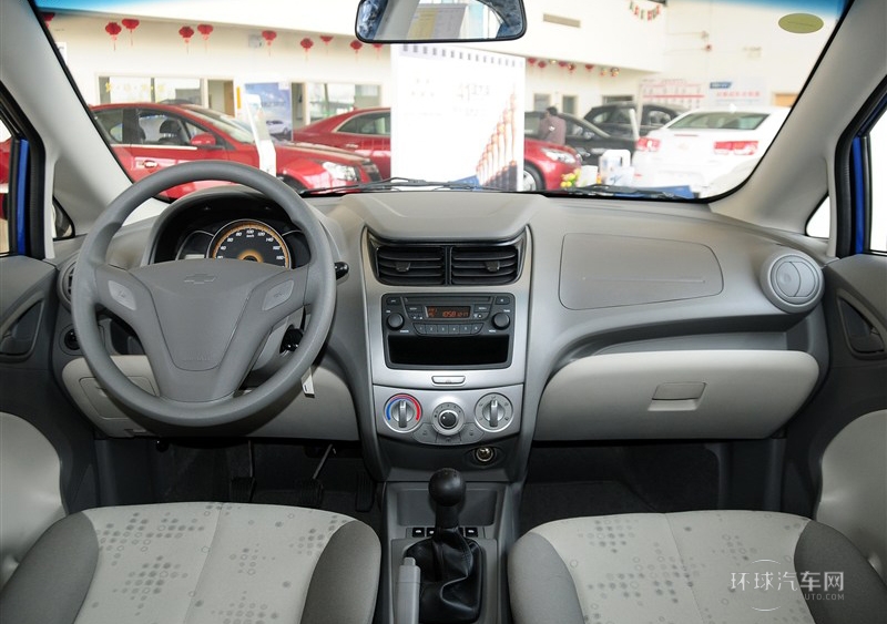 2013款 三廂 1.2L 手動幸福版