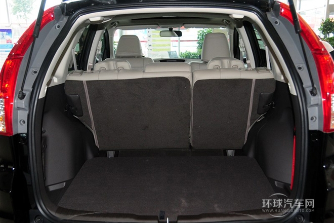 2013款 2.0L 兩驅經典版