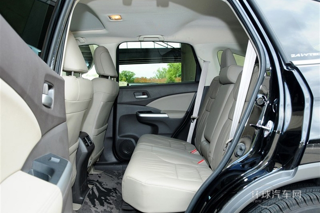 2012款 2.4L 四驅(qū)尊貴導(dǎo)航版