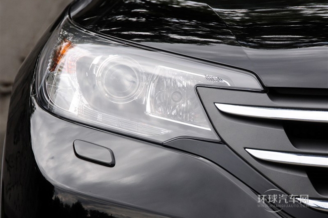 2012款 2.4L 四驅尊貴導航版