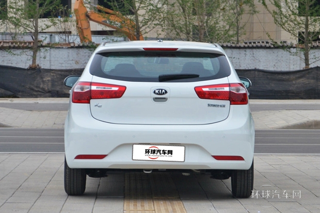 2012款 兩廂 1.4L AT 炫酷紀念版