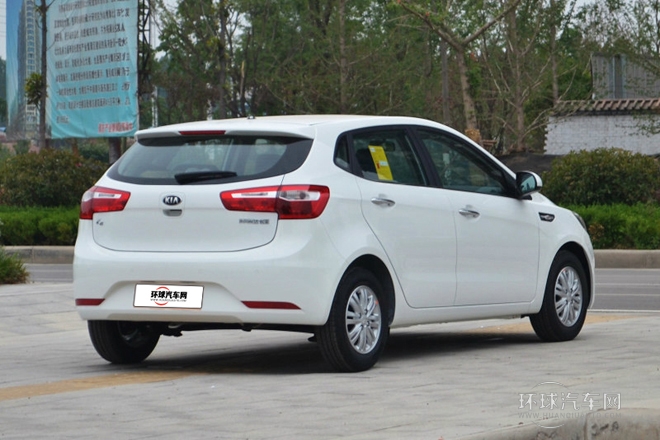 2012款 兩廂 1.4L AT 炫酷紀念版