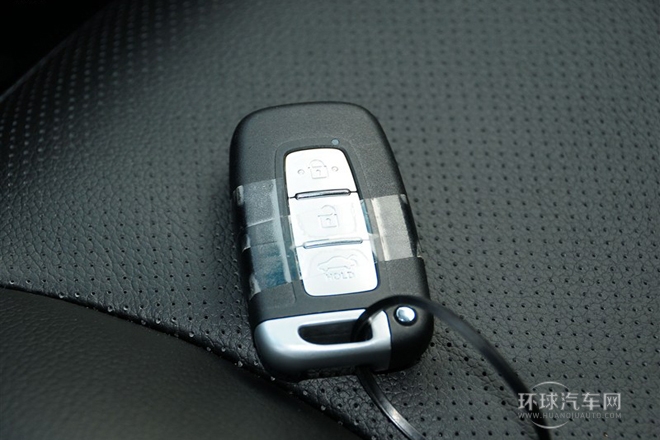 2012款 三廂 1.6L AT Premium紀(jì)念版