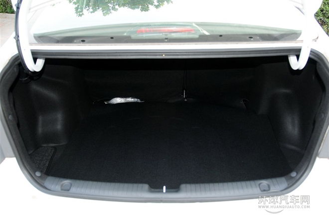 2012款 三廂 1.6L AT Premium紀(jì)念版