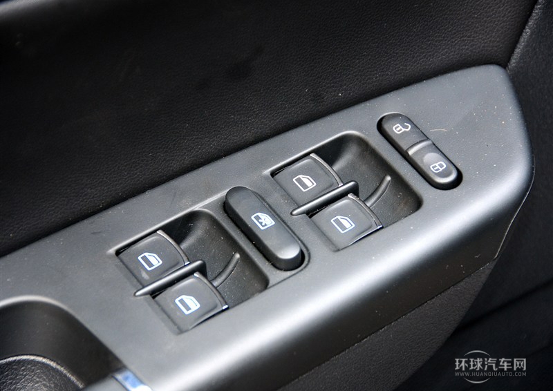 2014款 1.4TSI 手動舒適型