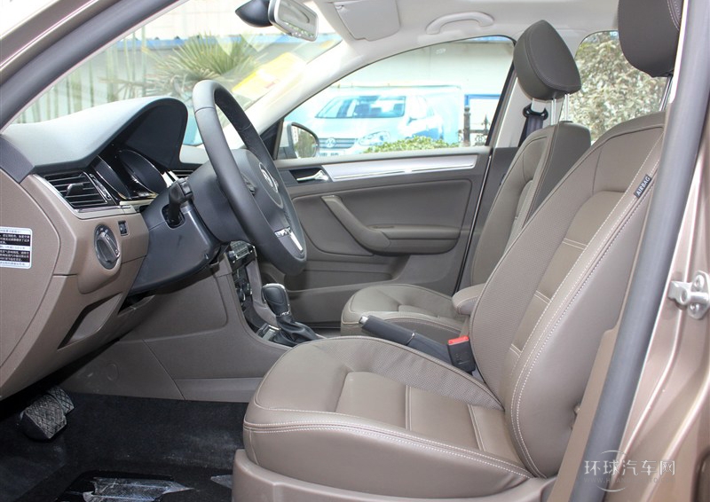 2014款 1.4TSI 自動豪華型