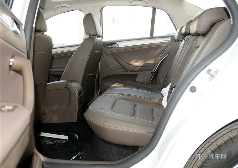 2014款 1.4TSI 自動(dòng)舒適型