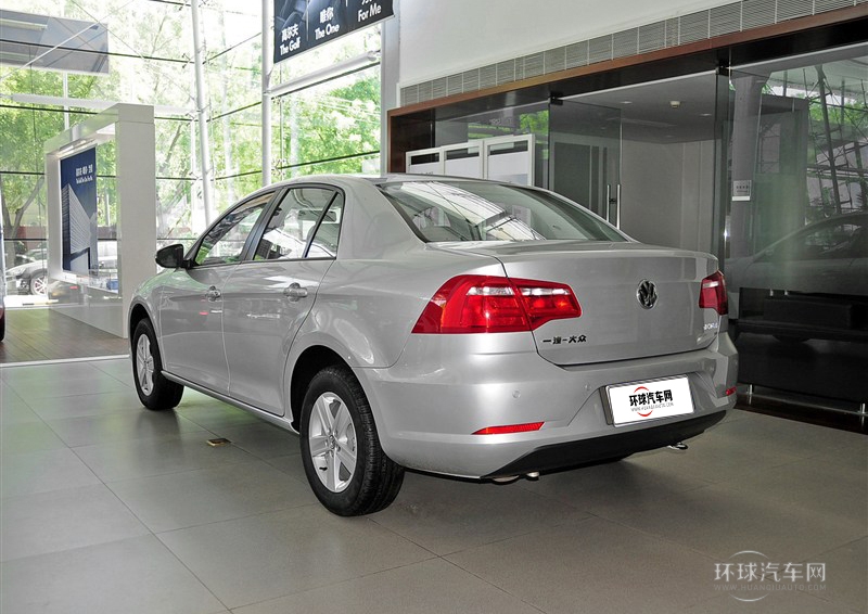 2014款 1.6L 手動時尚型