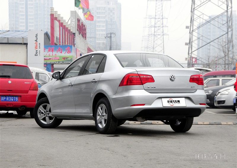 2014款 1.6L 自動(dòng)時(shí)尚型