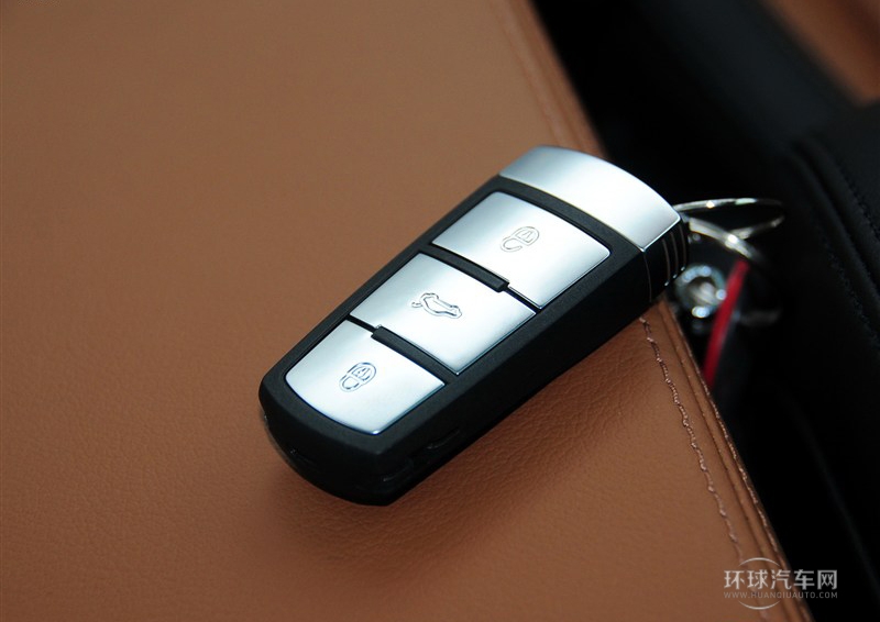 2013款 1.8TSI 豪華型