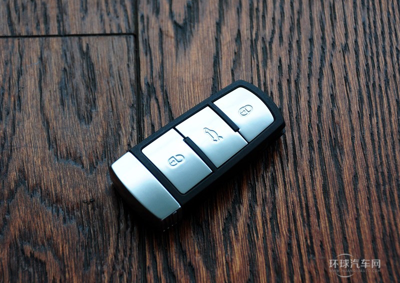 2013款 1.8TSI 尊貴型