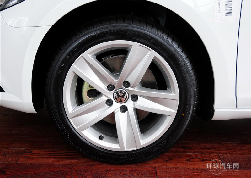 2013款 1.8TSI 尊貴型