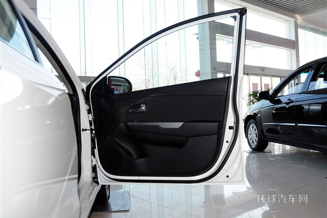 2012款 三廂 1.4L MT TOP紀(jì)念版