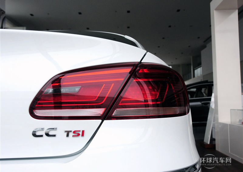 2013款 1.8TSI 尊貴型