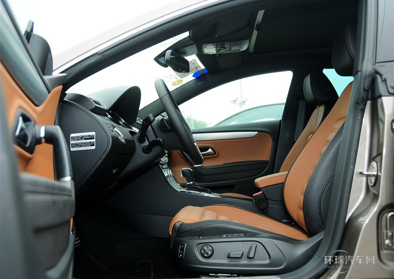 2013款 2.0TSI 至尊型