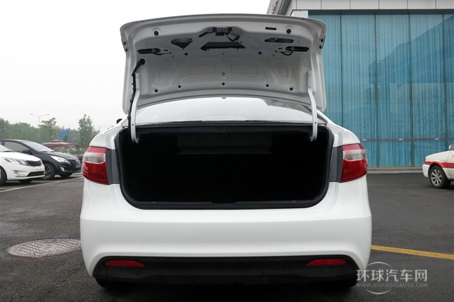 2012款 三廂 1.4L MT GL紀念版