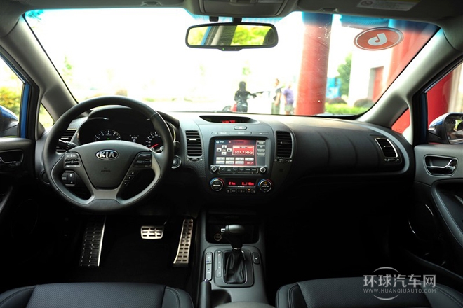 2013款 1.8L 自動Premium