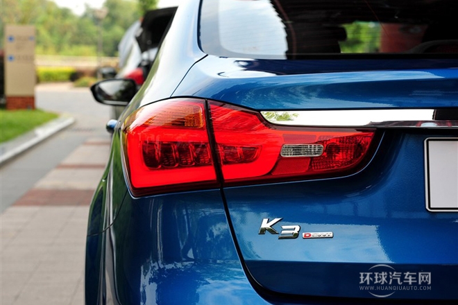 2013款 1.8L 自動(dòng)Premium