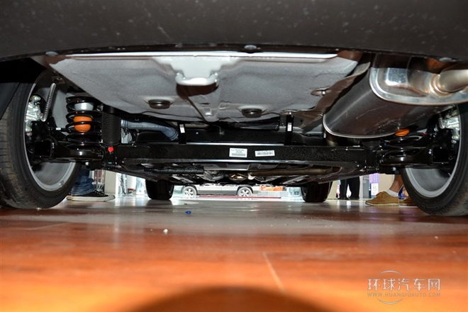 2013款 1.6L 自動Premium