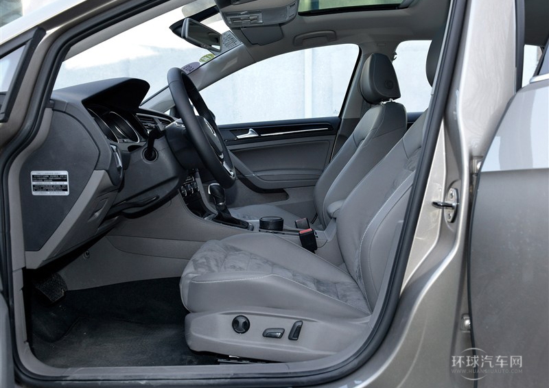 2014款 1.4TSI 自動旗艦型