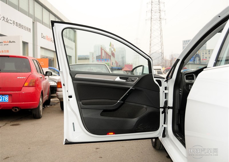 2014款 1.6L 自動舒適型