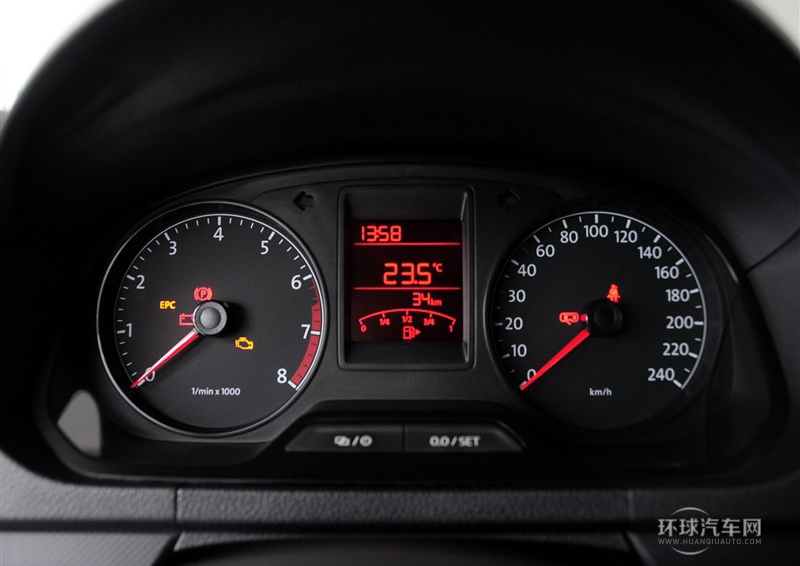 2013款 1.4L 手動時尚型