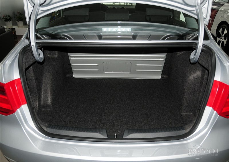 2013款 1.4L 手動舒適型