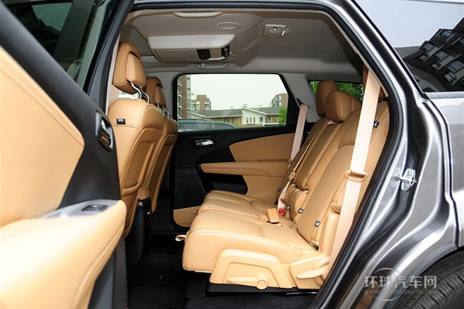 2013款 3.6L 四驅(qū)旗艦版