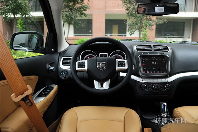 2013款 3.6L 四驅(qū)旗艦版