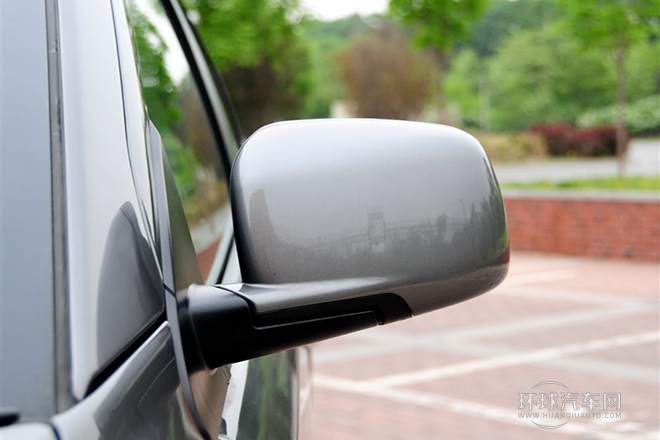 2013款 3.6L 四驅旗艦版