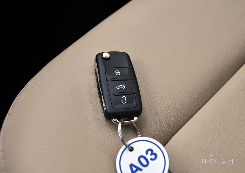 2013款 1.6L 手動(dòng)豪華型