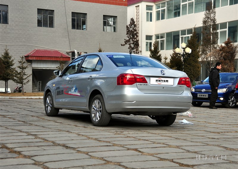 2013款 1.6L 手動豪華型