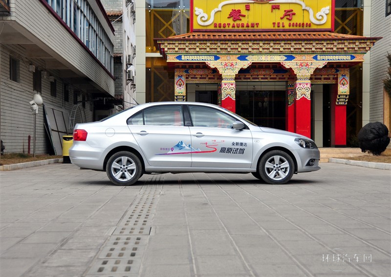 2013款 1.6L 手動(dòng)豪華型