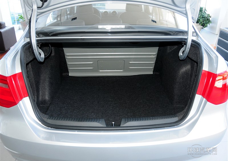 2013款 1.6L 手動時尚型