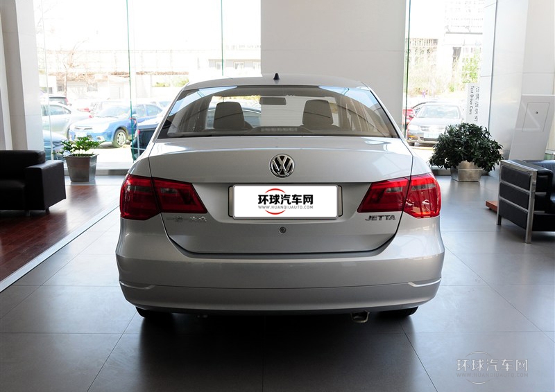 2013款 1.6L 手動時尚型