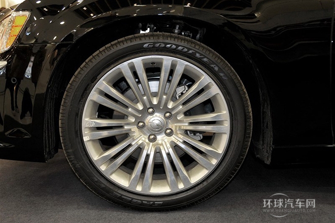 2013款 3.6L 尊享版