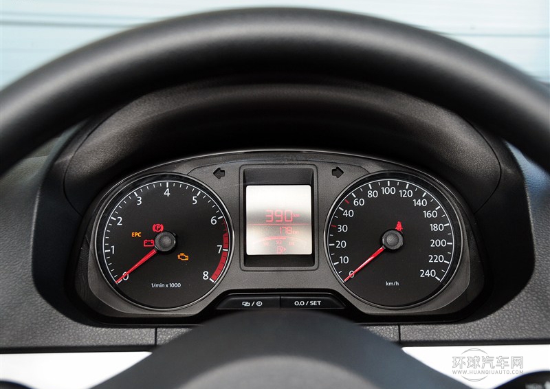 2013款 1.6L 手動舒適型