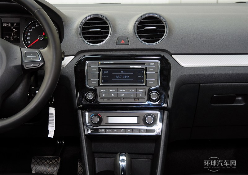 2013款 1.6L 自動豪華型