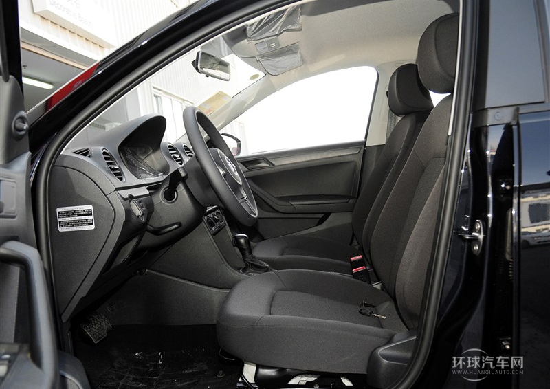 2013款 1.6L 自動時尚型