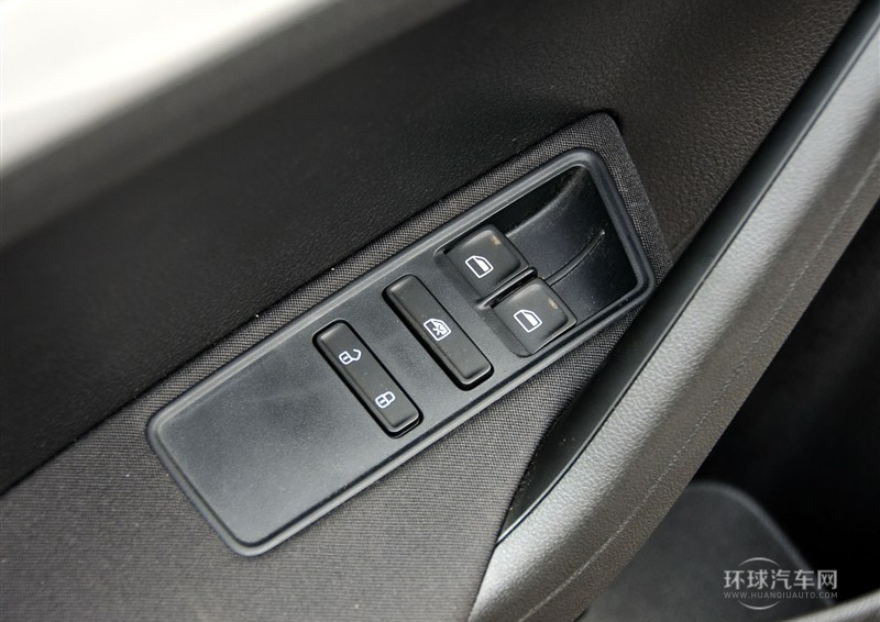 2013款 1.6L 自動舒適型