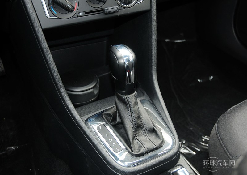 2013款 1.6L 自動舒適型