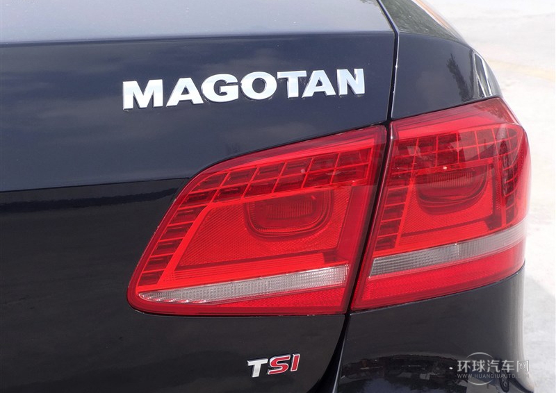 2013款 1.8TSI 舒適型