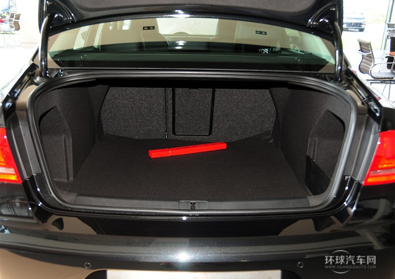 2013款 1.8TSI 尊貴型