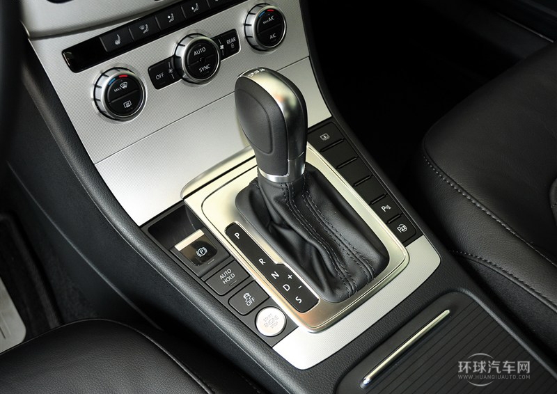 2013款 1.8TSI 尊貴型