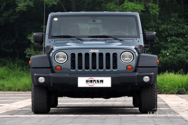 2013款 3.6L 四門十周年紀(jì)念版