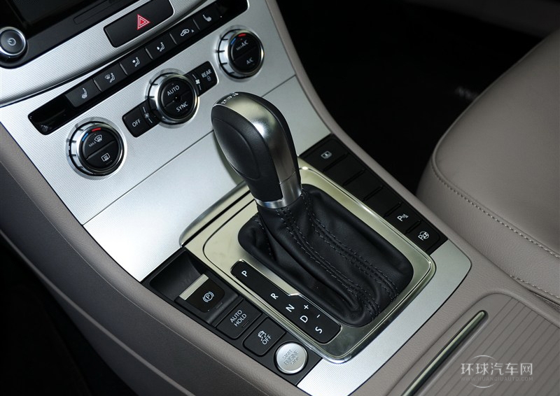 2013款 2.0TSI 尊貴型